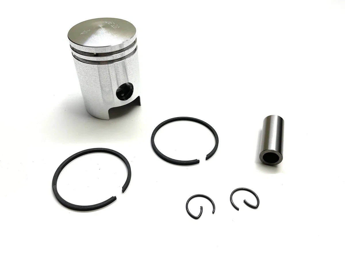 Kolben 50ccm 38mm passend für Simson S51 S70 S53 S83 SR50 SR80 KR51/2 Schwalbe Sperber – mit Ringen Bolzen Clips