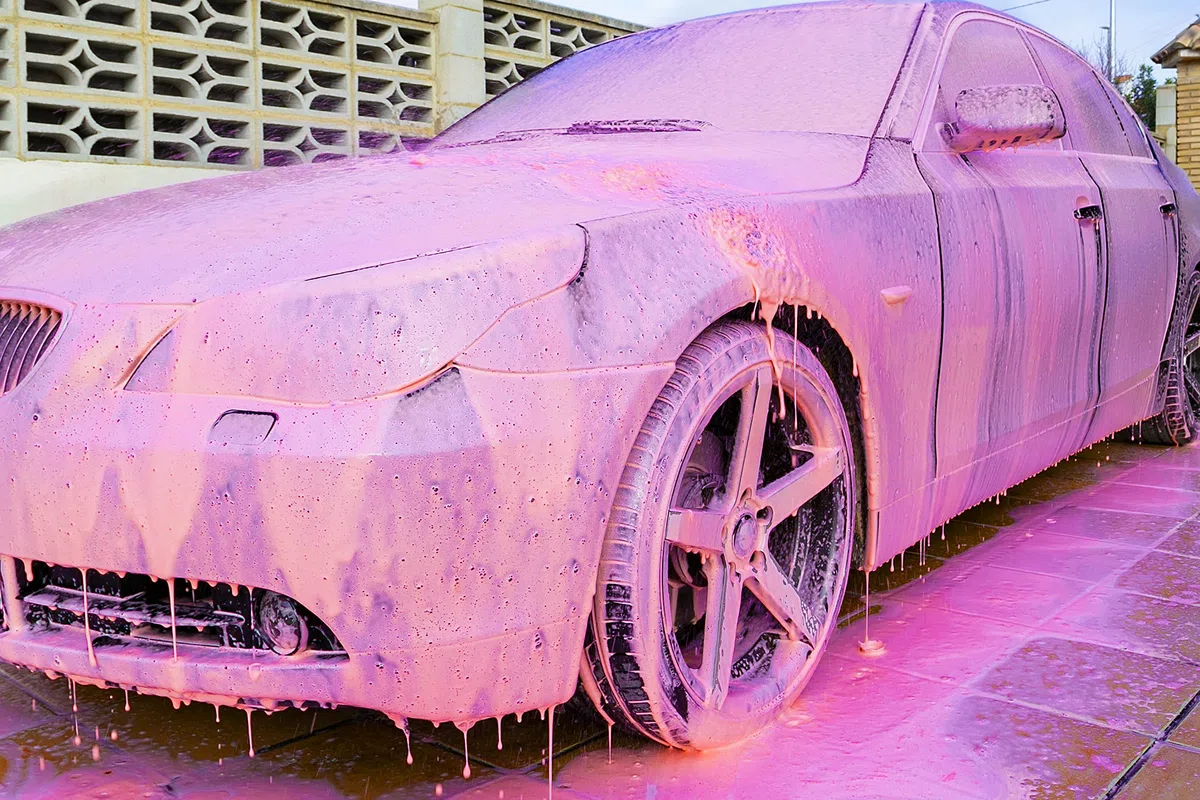Snow Foam Motorrevive Shampooing Car Care 500 ml Rosa Reinigungsschaum für Hochdruckreiniger und Druckpumpe